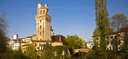 Top 10 trường đại học lâu đời, nổi tiếng nhất thế giới ảnh 6 Top 10 trường đại học lâu đời, nổi tiếng nhất thế giới ảnh 6
