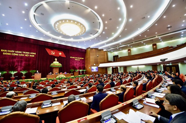 Khai mạc Hội nghị Trung ương ảnh 2