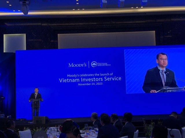 Ông Nguyễn Hoàng Dương, Phó vụ trưởng Vụ Tài chính ngân hàng, Bộ Tài chính phát biểu tại sự kiện. ảnh 3 Ông Nguyễn Hoàng Dương, Phó vụ trưởng Vụ Tài chính ngân hàng, Bộ Tài chính phát biểu tại sự kiện. ảnh 3