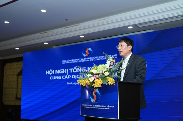 Ông Dương Văn Thanh, Tổng giám đốc Tổng công ty Lưu ký và Bù trừ chứng khoán Việt Nam (VSDC) ảnh 1 Ông Dương Văn Thanh, Tổng giám đốc Tổng công ty Lưu ký và Bù trừ chứng khoán Việt Nam (VSDC) ảnh 1