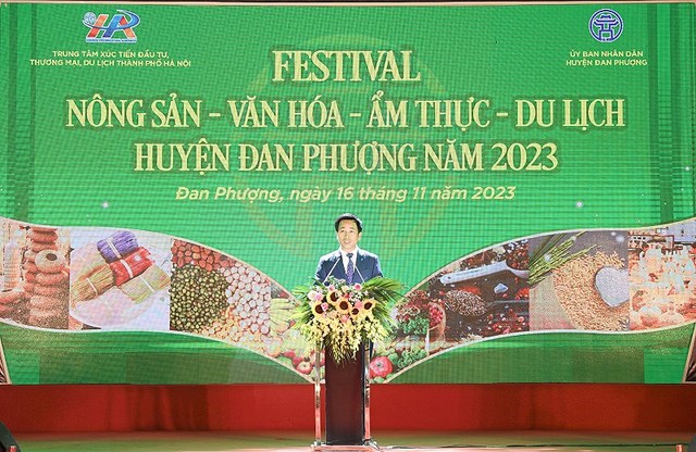 Ông Nguyễn Ánh Dương, Giám đốc Trung tâm Xúc tiến đầu tư, Thương mại và du lịch TP. Hà Nội phát biểu tại Lễ khai mạc. ảnh 1