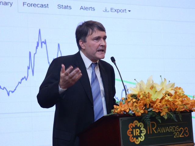 ảnh 1 ong matthew yuanta 2 875