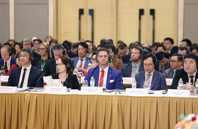 Đại diện nhiều tập đoàn quốc tế lớn tại sự kiện Diễn đàn Doanh nghiệp Việt Nam (VBF) 2024 Đại diện nhiều tập đoàn quốc tế lớn tại sự kiện Diễn đàn Doanh nghiệp Việt Nam (VBF) 2024