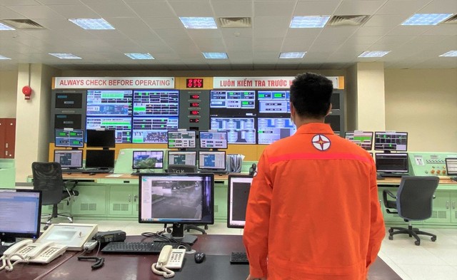Khu vực Phòng điều khiển trung tâm tại Nhà máy Nhiệt điện Mông Dương