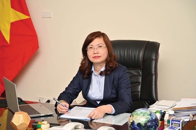 Bà Vũ Thị Chân Phương, Chủ tịch Ủy ban Chứng khoán Nhà nước Bà Vũ Thị Chân Phương, Chủ tịch Ủy ban Chứng khoán Nhà nước