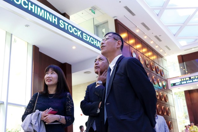 Thị trường chứng khoán Việt Nam nhận được sự quan tâm lớn của các nhà đầu tư đến từ châu Á Thị trường chứng khoán Việt Nam nhận được sự quan tâm lớn của các nhà đầu tư đến từ châu Á