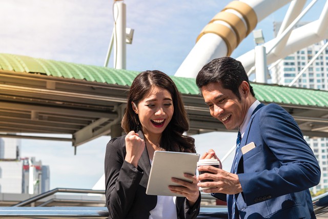 Cần phát triển các ứng dụng online thuận tiện cho giao dịch của quỹ và nhà đầu tư trên đa nền tảng Cần phát triển các ứng dụng online thuận tiện cho giao dịch của quỹ và nhà đầu tư trên đa nền tảng