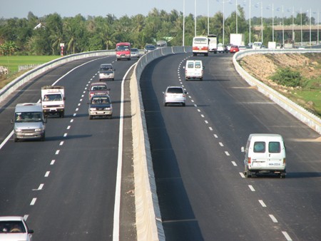 Thông xe 30 km cao tốc nối Vĩnh Phúc với Phú Thọ
