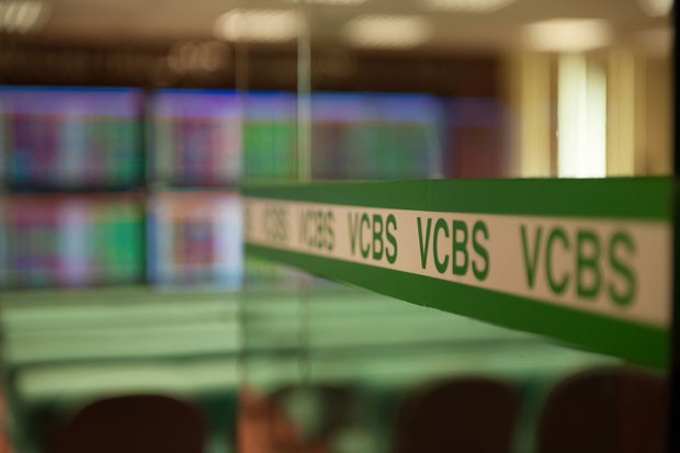 VCBS ưu đãi phí giao dịch cho sinh viên