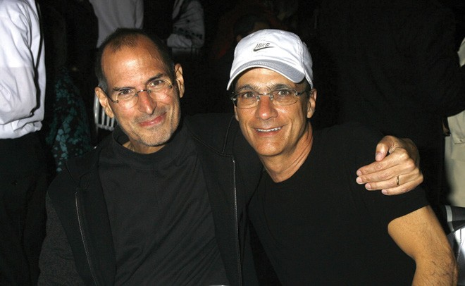 Steve Jobs và Jimmy: Mối quan hệ sau lời chào mua 3,2 tỷ USD