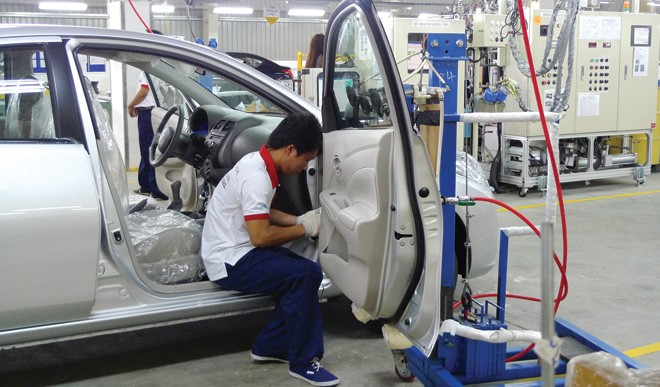 Lắp ráp xe Nissan Sunny tại Nhà máy Nissan Đà Nẵng     