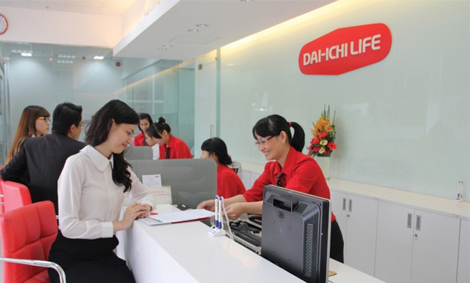 Đầu năm nay, CEO Dai-ichi Life Nhật Bản đã sang Việt Nam động viên những nhân viên xuất sắc