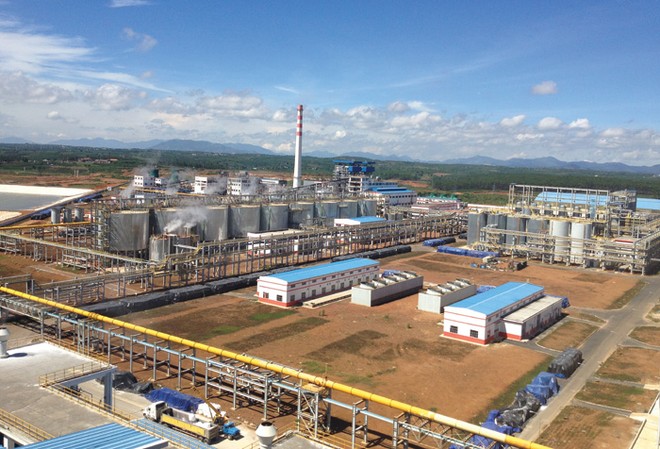 Một góc của Nhà máy Alumin Tân Rai do Tập đoàn Than và khoáng sản Việt Nam đầu tư    