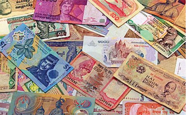 Các đồng tiền châu Á sẽ biến động mạnh trong năm 2015?