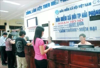 Năm 2015, Bảo hiểm xã hội Việt Nam dự toán thu 233.665 tỷ đồng. Ảnh: dddn.com.vn