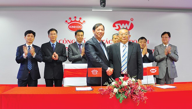 Ngày 12/5, CTCP Kinh Đô và Công ty TNHH Saigon Ve Wong chính thức ký kết hợp tác liên doanh