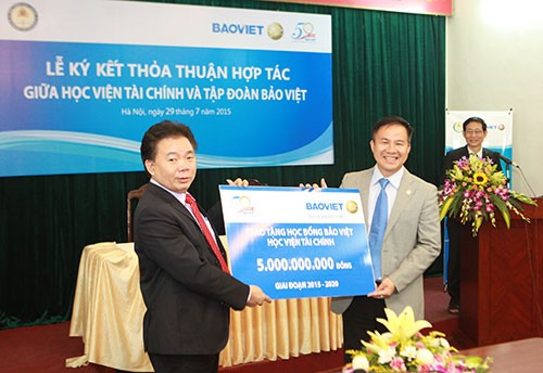 Tập đoàn Bảo Việt đẩy mạnh đầu tư cho giáo dục