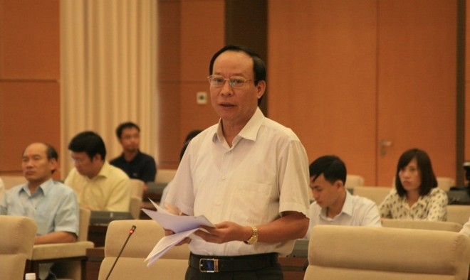 Thượng tướng Lê Quý Vương - Thứ trưởng Bộ Công an báo cáo trước Ủy ban Thường vụ Quốc hội về Dự án Luật tổ chức cơ quan điều tra hình sự
