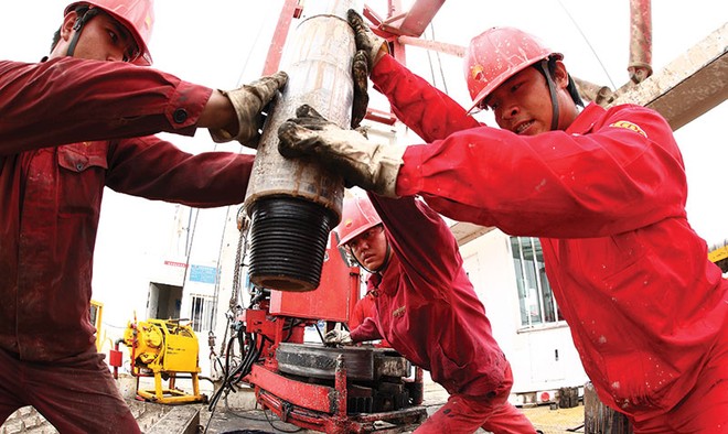 Các công ty dầu khí Trung Quốc buộc phải tìm cách để mở rộng nguồn cung dầu