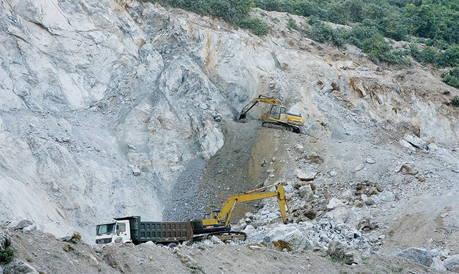 Tình trạng khai thác trái phép các loại khoáng sản kim loại quý vẫn phổ biến
