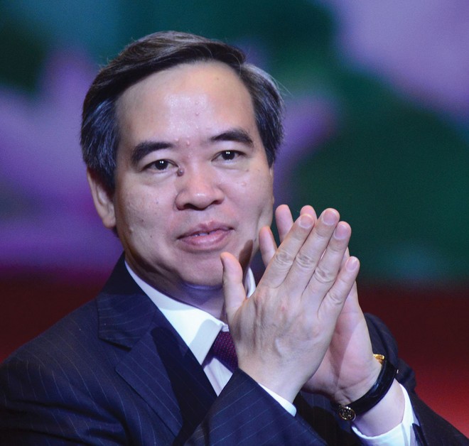 Ông Nguyễn Văn Bình
Thống đốc Ngân hàng Nhà nước 
