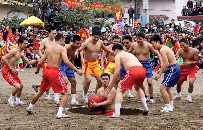 Vật cầu Kim Sơn, lễ hội hào sảng miền duyên hải