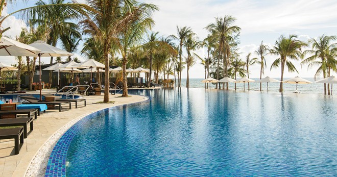 Novotel Phu Quoc Resort với khung cảnh thơ mộng ngay trên mặt tiền Bãi Trường - một trong những bãi biển đẹp nhất Phú Quốc