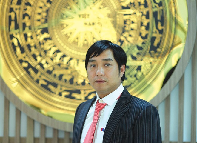 CEO Hồ Minh Hoàng 