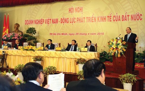 Thủ tướng Nguyễn Xuân Phúc khẳng định vị thế của doanh nghiệp và những cam kết cải thiện môi trường kinh doanh.