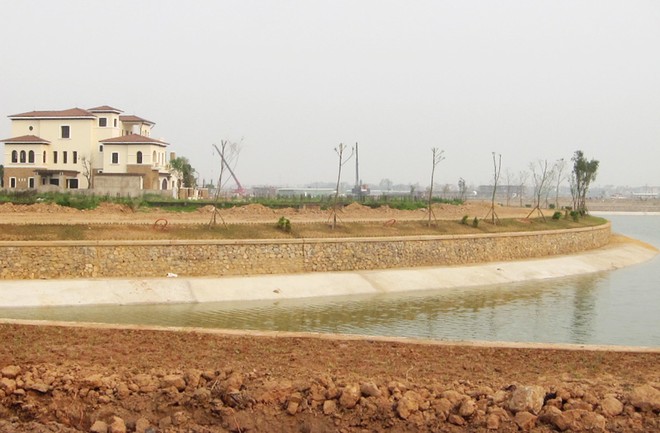 Dự án Vinhomes Thăng Long quy mô 24ha, nằm trong Khu đô thị Nam An Khánh, sẽ được Vingroup đầu tư đồng bộ. Trong ảnh, hồ điều hòa Dự án Nam An Khánh được đầu tư nhờ dòng tiền của Vingroup
