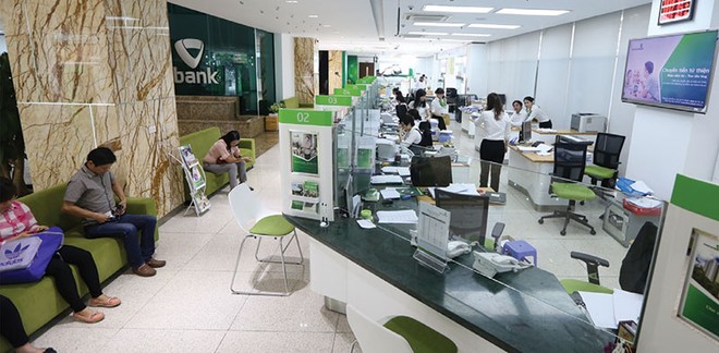 Vietcombank hiện vẫn nắm lượng lớn cổ phần tại 1 công ty tài chính và 4 ngân hàng khác 