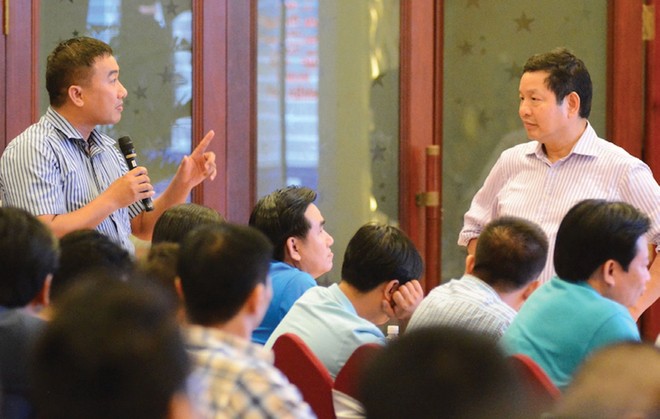 Chủ tịch FPT Trương Gia Bình chia sẻ với đội ngũ doanh nhân những bài học thực tiễn về kinh doanh và quản trị