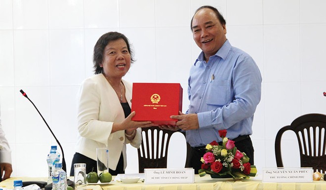Thủ tướng Nguyễn Xuân Phúc thăm và làm việc tại Vĩnh Hoàn hồi tháng 6/2016
