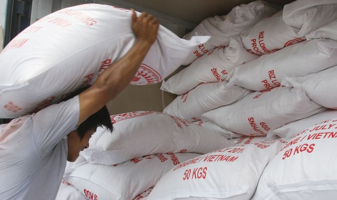 Các doanh nghiệp nhà nước đang nắm nhiều lợi thế trong lĩnh vực xuất khẩu gạo Việt Nam