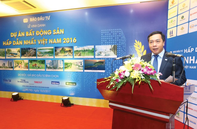 Ông Lê Trọng Minh, Tổng Biên tập Báo Đầu tư chính thức công bố Lễ vinh danh 15 dự án bất động sản hấp dẫn nhất 2016