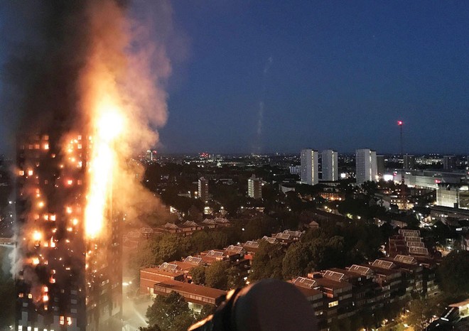 Vụ cháy tại London, “điềm báo trước” hay tiếng nói cư dân bị phớt lờ?