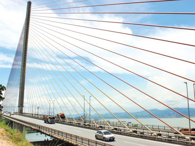 Cầu Bãi Cháy, sự đột phá thành công trong phát triển hạ tầng giao thông của Quảng Ninh. Ảnh: Thanh Tân