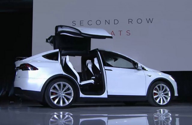 Model X, xe SUV của Tesla đạt 5 sao về độ an toàn