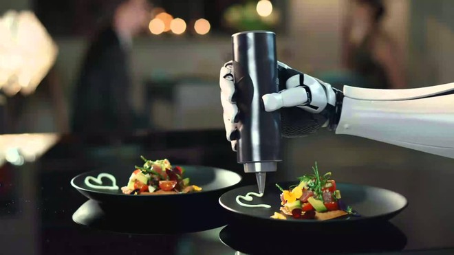 Robot đầu bếp có khả năng tự nấu hàng nghìn món ăn, học nấu món mới bằng cách quan sát con người