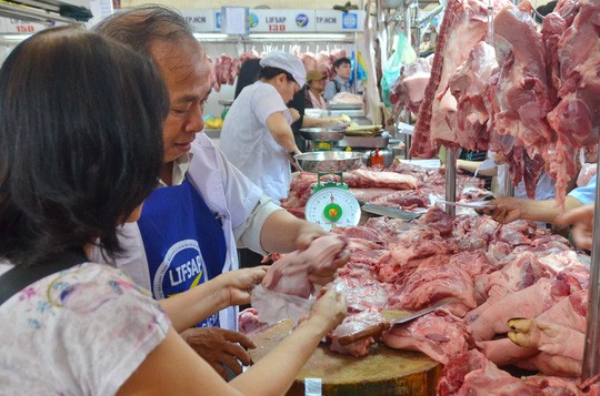 GIá thịt lợn tại Trung Quốc từ đầu năm 2017 đến nay đã giảm 10,2% so với cùng kỳ 2016. Dự báo trong ngắn hạn thời gian ngắn sẽ ít khả năng có biến động lớn về giá