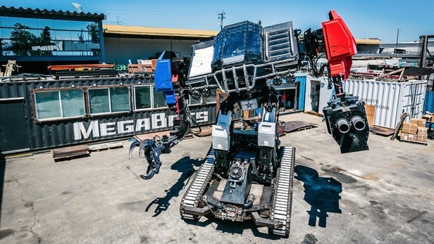 MegaBots giới thiệu mẫu robot khổng lồ mới Eagle Prime để đấu với Kurutas của Nhật và Monkey King của Trung Quốc