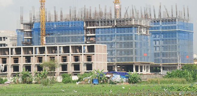 Nhiều dự án chung cư vùng ven có giá trên dưới 20 triệu đồng/m2. Ảnh: Nguyễn Thành.