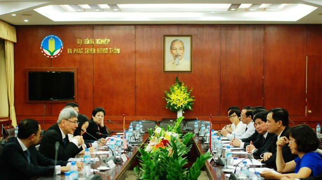 Doanh nghiệp cao su, hồ tiêu Malaysia muốn hợp tác với Việt Nam
