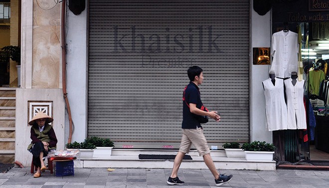 Toàn bộ các cửa hàng bán lẻ thương hiệu Khải Silk đã tạm ngừng hoạt động bán hàng 