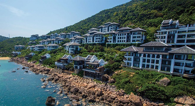 Khu nghỉ dưỡng InterContinental Danang Sun Peninsula Resort tại Đà Nẵng 3 năm liên tiếp được vinh danh sang trọng hàng đầu thế giới.