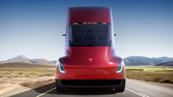 Tesla “trình làng” dòng xe tải hạng nặng chạy bằng điện