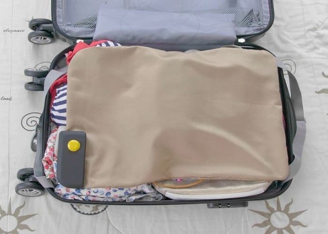 PAQ, túi nén hành lý, giữ đồ đạc không bị xáo trộn ngay cả khi bị quăng ném vali