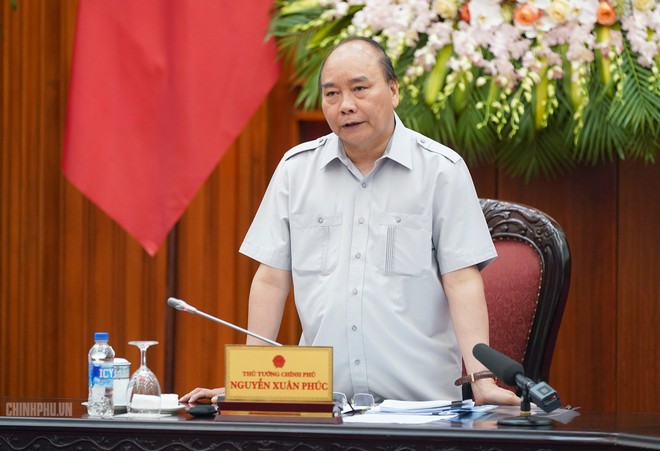 Thủ tướng Chính phủ Nguyễn Xuân Phúc phát biểu tại cuộc họp