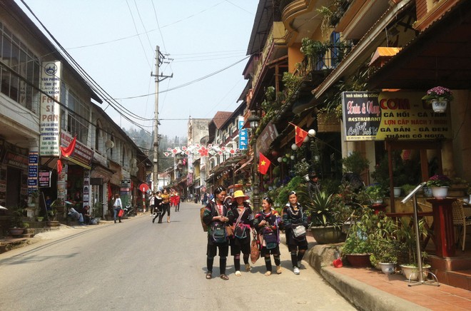 Kết nối thuận tiện, Lào Cai đang là điểm đến được nhiều du khách lựa chọn