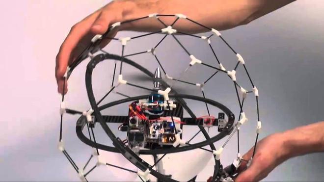 Drone có thể di chuyển tới những nơi nguy hiểm nhất trên thế giới